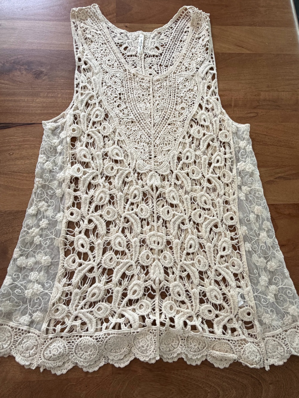India Boutique Cream Crochet and Lace Tank Top One Size *EUC*